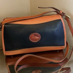 Dooney & Bourke Women’s Bag 