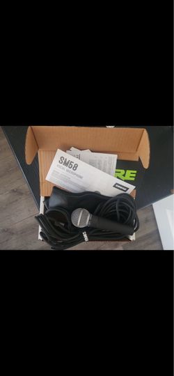Shure SM58 Microphone with Stand included