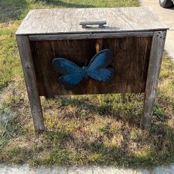 Outdoor Box