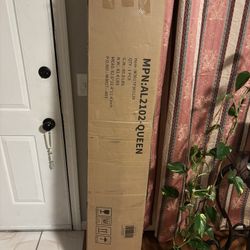  Queen Size Mattress 