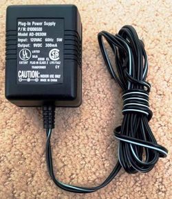 9V 300mA AC to DC Power Adapter