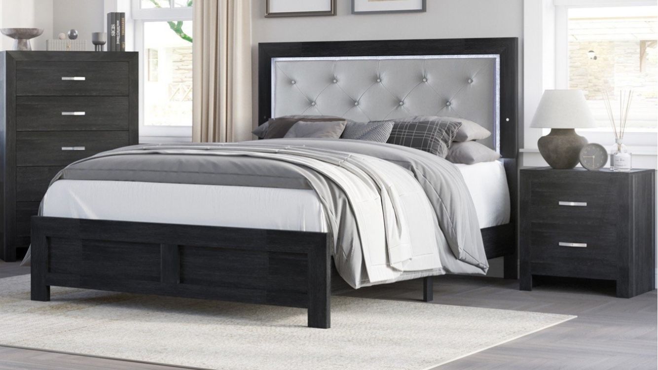 Jaylen Queen Bed With 1 Nightstand Included