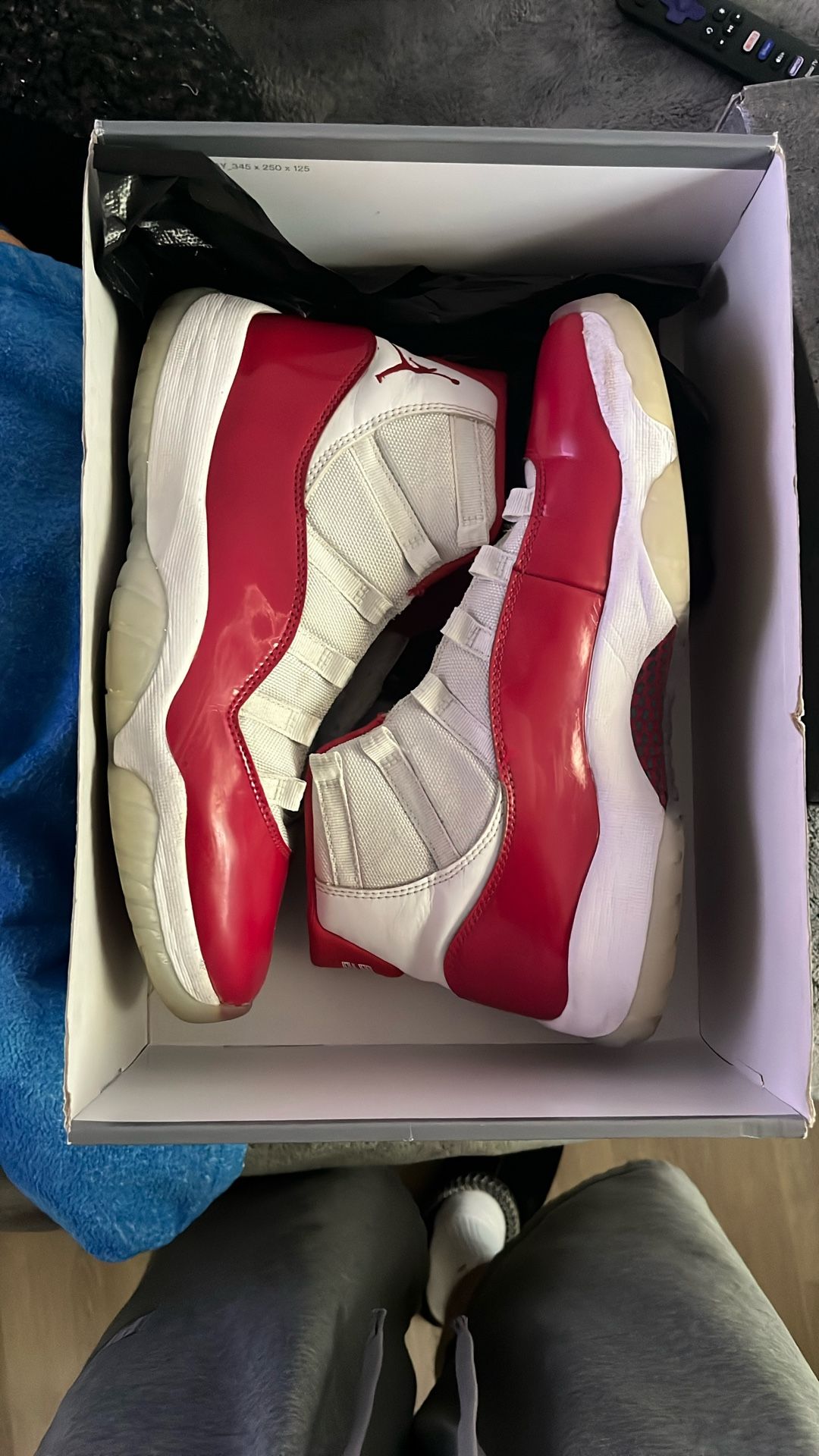 Jordan 11 Cherries