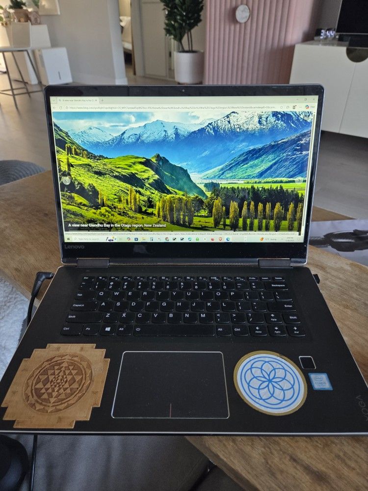 Lenovo Yoga 710 | i5‑7200U | 8GB RAM | 128GB SSD | Touchscreen | Clean Install