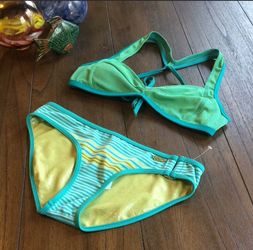 NEW Girl Star 💫 SAMPLE Reversible Bottom Bikini SZ M