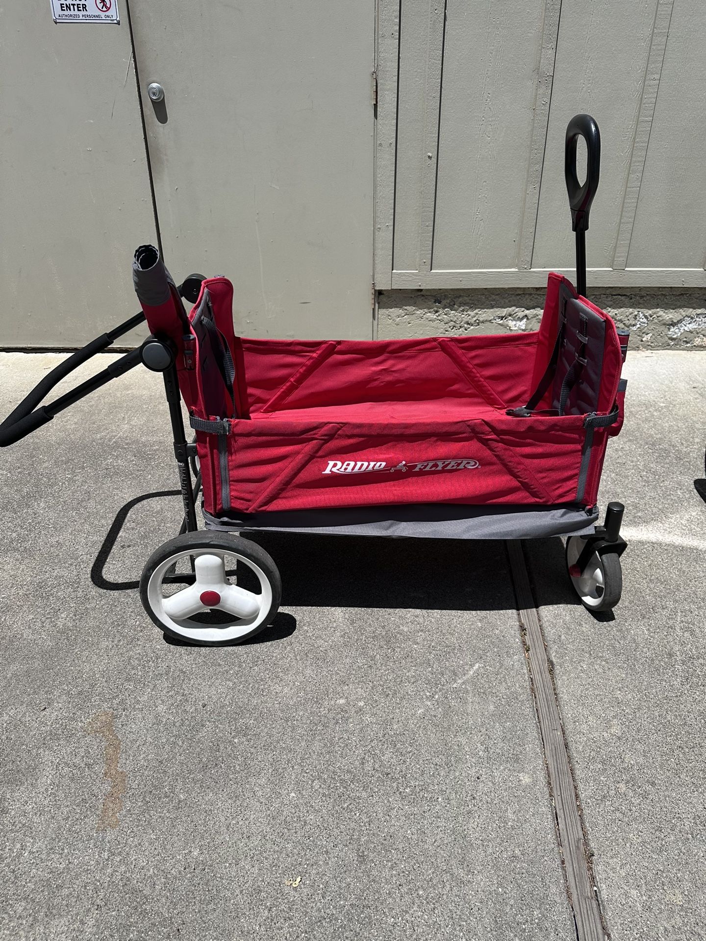 Radio Flyer Wagon with Canopy