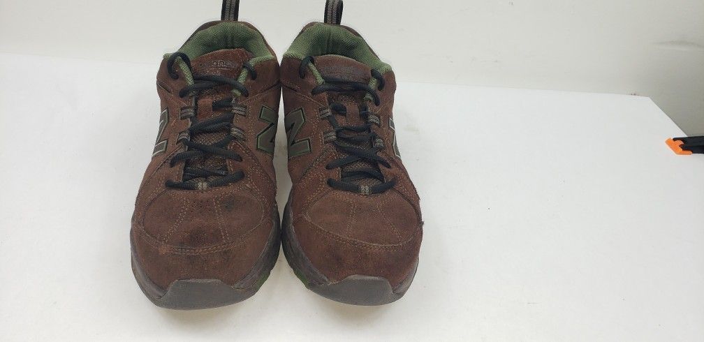 New Balance 608v3 Men display picture 1