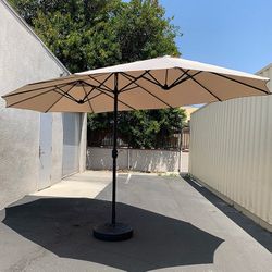 (Brand New) $130 Large Double Sided Outdoor (15ft Umbrella and 65lbs Plastic Base set) Beige color