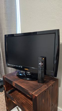 VIZIO M220NV   22-inch class Full HD 1080p RazorLED LCD HDTV  WiFi