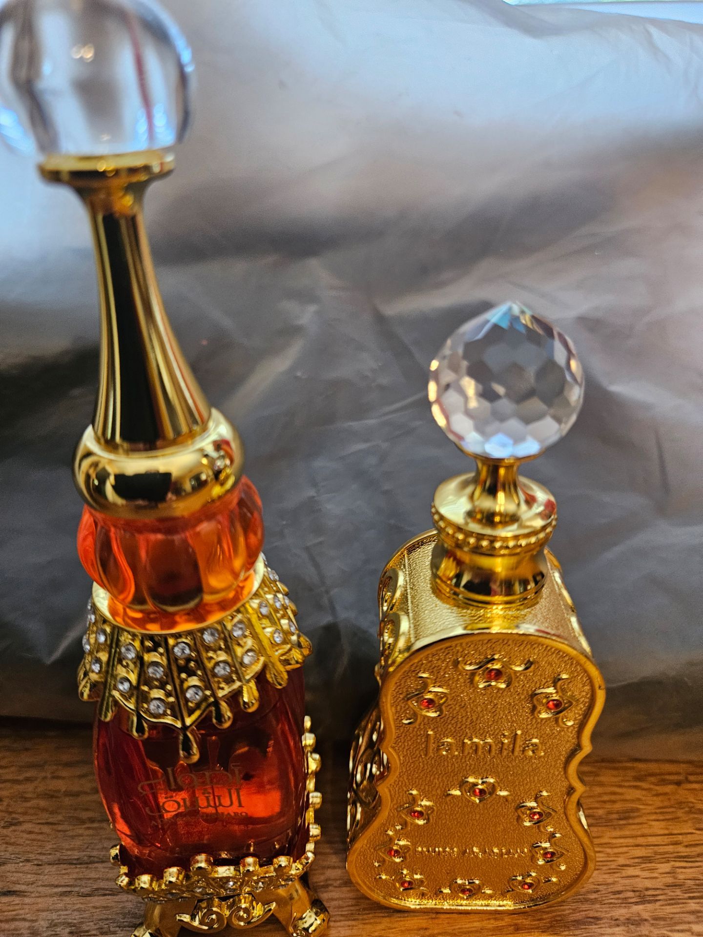 2 perfumes suaves a $14.00 each/ cada uno