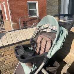 Stroller 