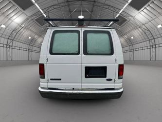 2006 Ford E250 Super Duty Cargo