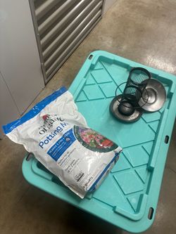 Organic Pottery Mix and Bird Feed