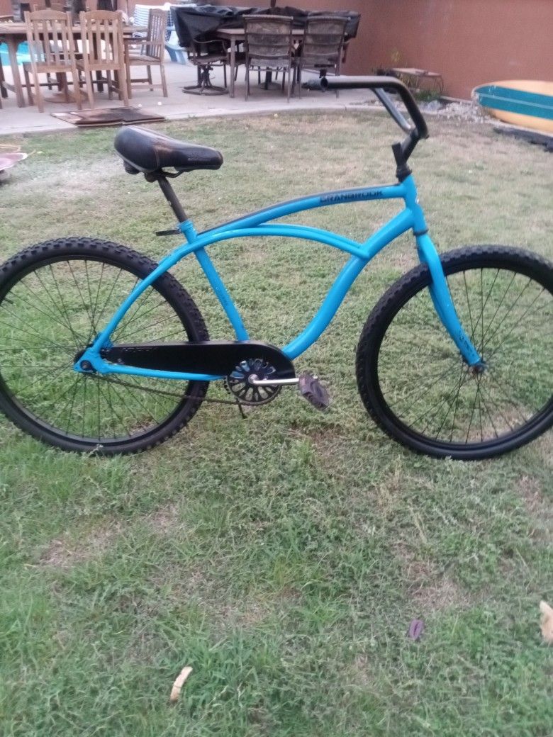 Huffy 26" Cranbrook New Tires