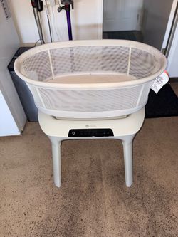 4moms MamaRoo Sleep Bassinet