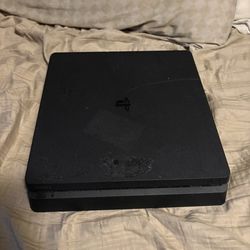 PS4 Slim Used