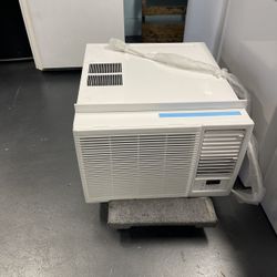 Lg Window Ac 18000 Btu 