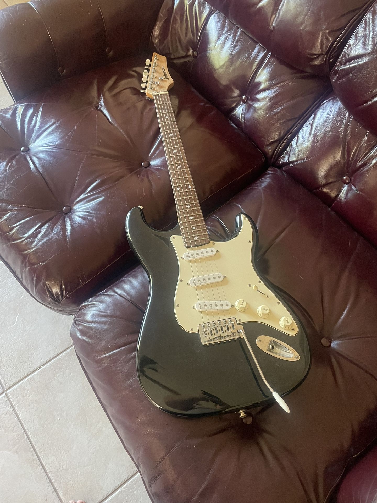 Johnson Electric Guitar 