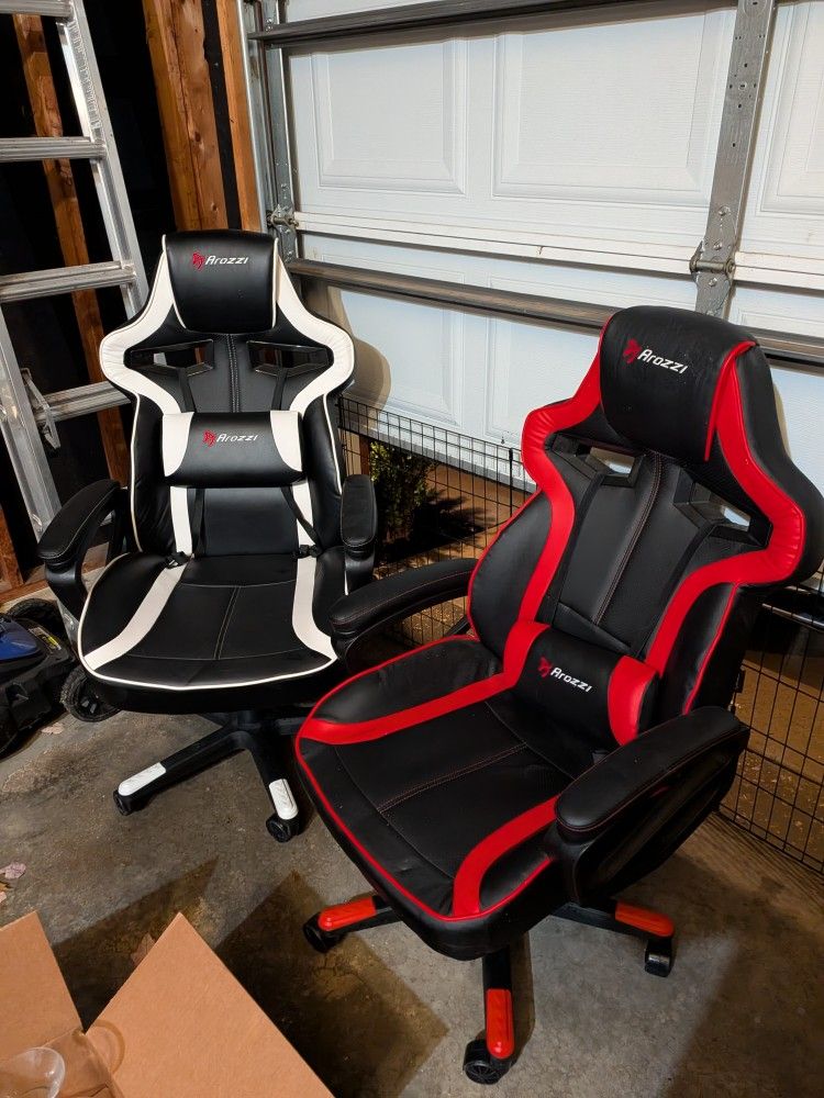 Arozzi Gaming Chairs (Set of 2)
