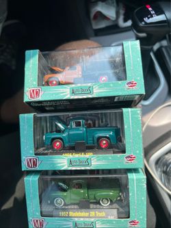 M2 Machines Auto-Trucks Die-Cast Set of 4