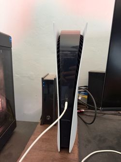 PS5 Digital w/ Controller