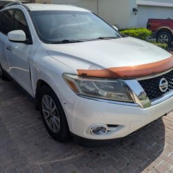 2015 Nissan Pathfinder