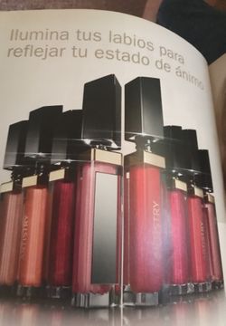 Brillo labial lluminador Artistry Signature Color