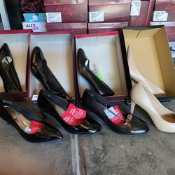 High Heels Size 9.5. 6 Dólares. 