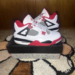 Jordan 4 Fire Reds