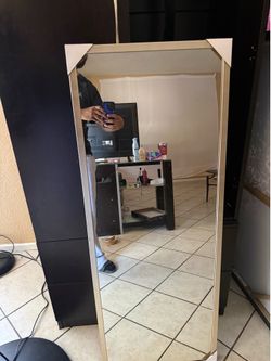 body mirror