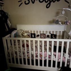 Full size 4in1 convertible crib