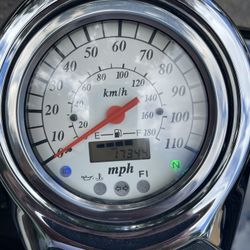 2007 zusuki 800 Blvd