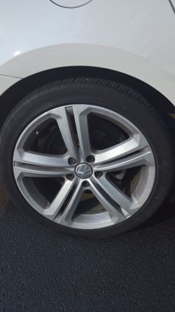 Volkswagen cc 2.0t rims 17 inches