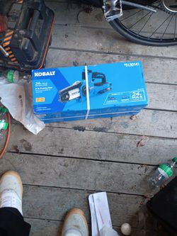 Kobalt Pruning Chainsaw