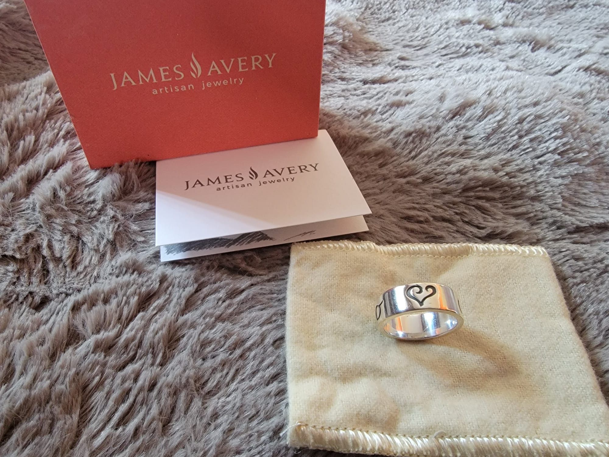 Ring size 6 James Avery 2010 Excellent condition