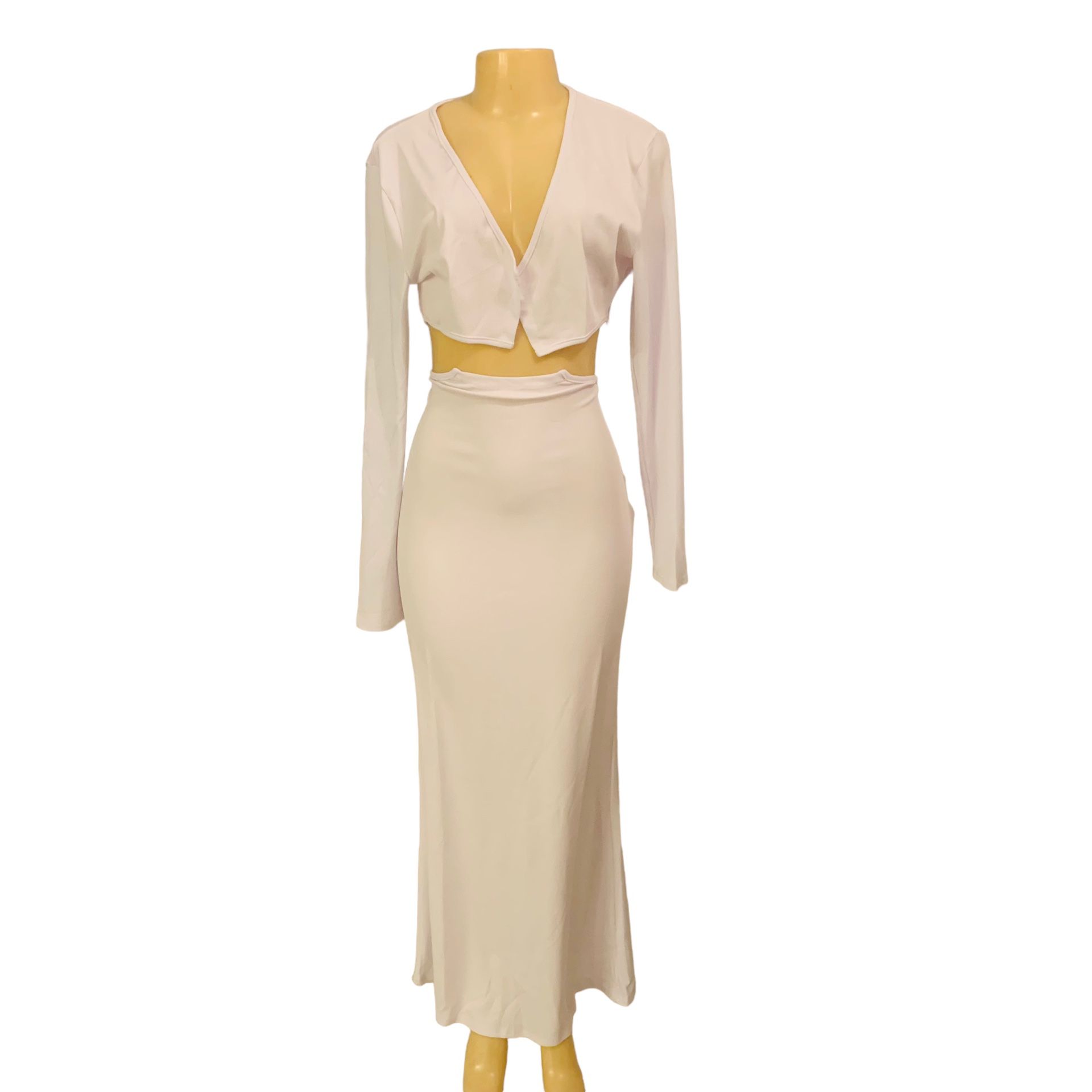 Women piece Skirt and Cardigan Sz XL White
