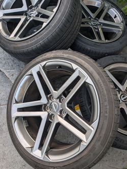 RIMS AND TIRES 18"5X114.3