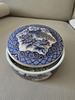 Arnart Imperial Peacock Porcelain Container Made In Japan