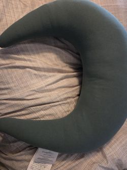 Breast Feeding Pillow 
