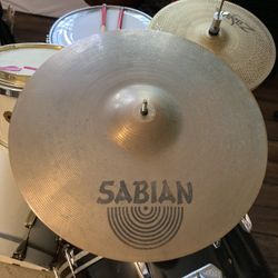 18” Sabian AA Crash Drum Cymbal. Medium Thin weight. 1990’s No cracks and sound great. Pickup at Kempsville library.