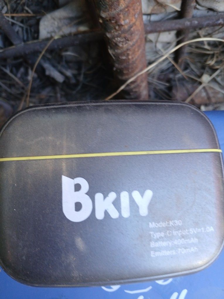 BKIY Model K30 Wireless Lavalier Microphone