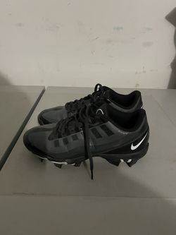 Nike Cleats- Excellent Condition