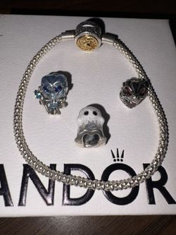 Pandora Bracelets And Charms 