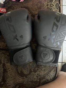Boxing Gloves 