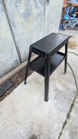 Vise / grinder bench
