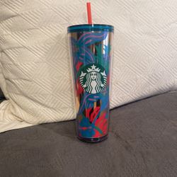 New Starbucks May Release Tumbler