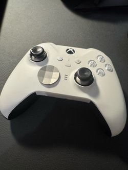 Xbox Elite Series 2 Core wireless controller