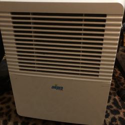 DEHUMIDIFIER 