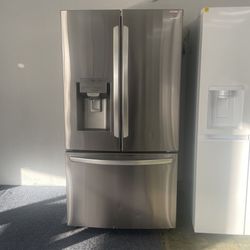 Lg French Door Refrigerator GS