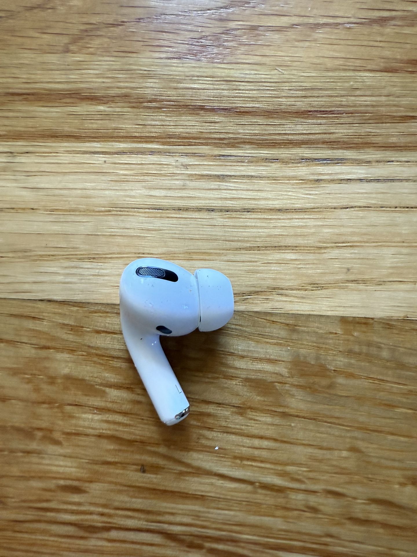 Apple Airpod Pro 1 LEFT only